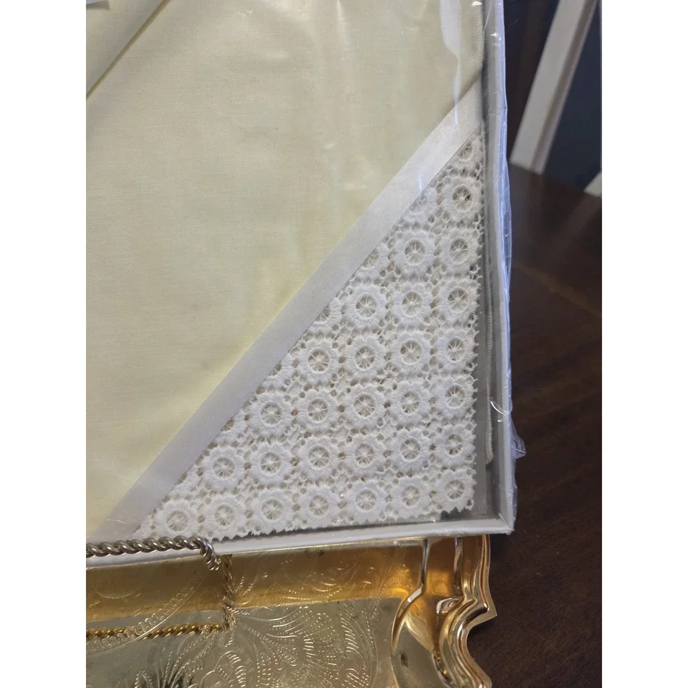 Vintage Kaye Walt Creation 44